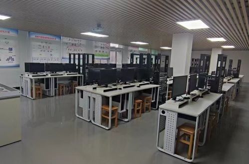 禅城区首家公办技工学校招生啦！有为青年切勿错过，专注计算机软硬件领域点燃未来梦想